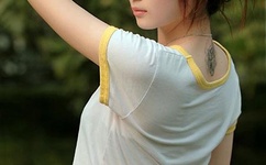 男女午夜精华液